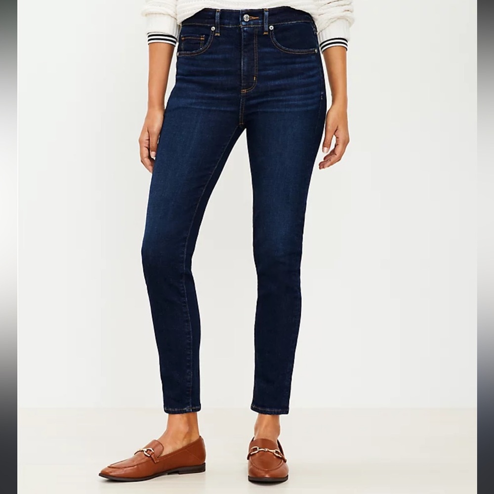 Loft Hi-Rise Dark Wash The Skinny Jean Size 6